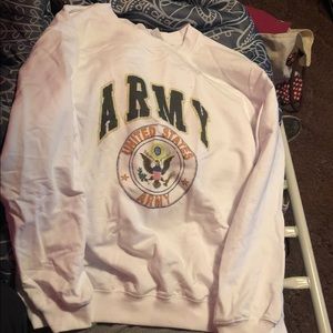 Brand new Army Sweatshirt Pullover.